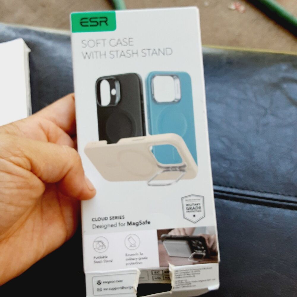 Iphone 16 Light Tan Case